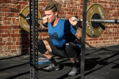 Model 1170CF Men's Knee Sleeves