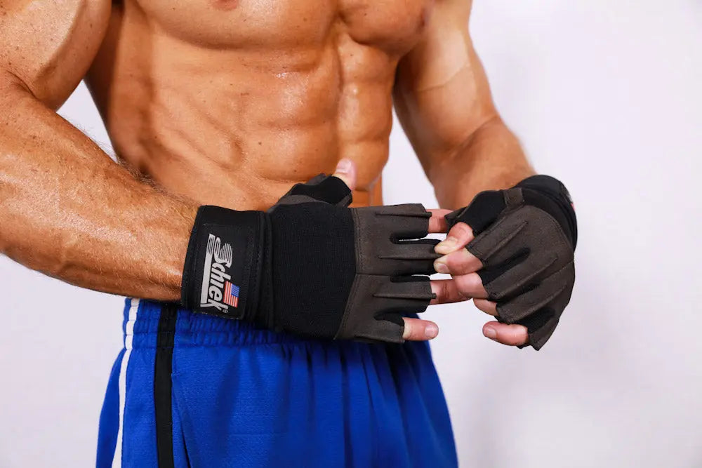 Model 540 Platinum Lifting Gloves with Wrist Wraps